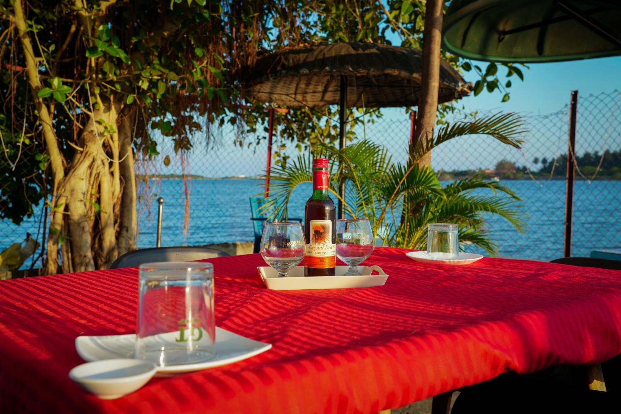 Victoria'S River View Resort Ποντισερί Εξωτερικό φωτογραφία